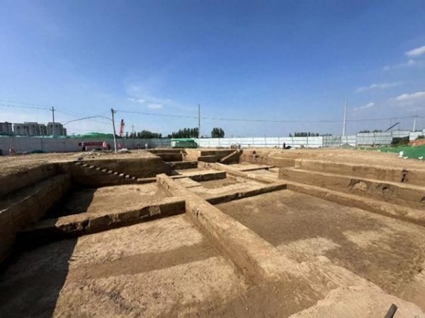 配资365之家 从宋金时期至明代，济南起步区一遗址出土可复原器物及典型标本20余件